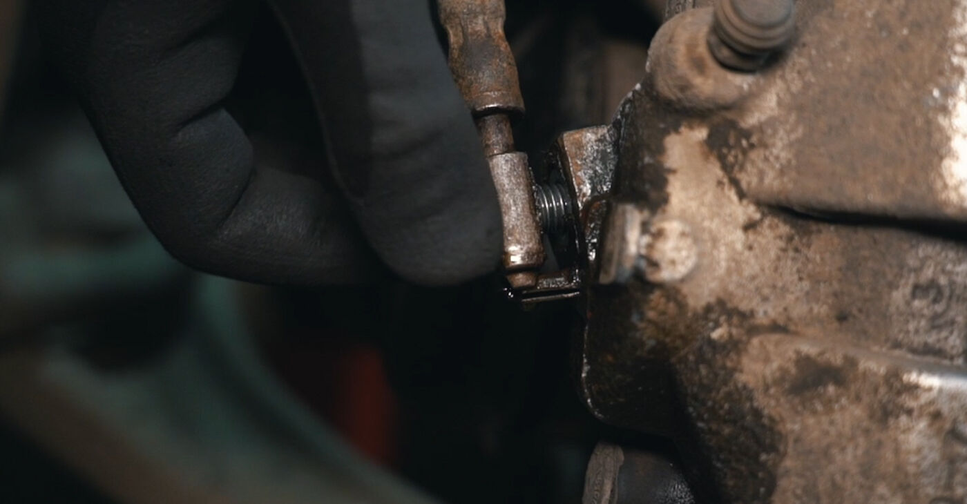 Zweckdienliche Tipps zum Austausch von hinten (links und rechts) Bremssattel