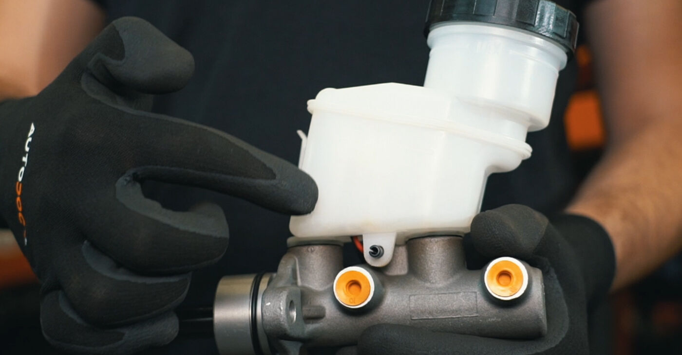 Wie hinten und vorne Bremssättel austauschen - Schrittweise Handbücher und Videoanleitungen