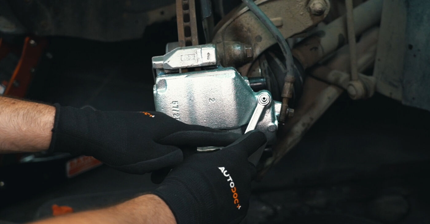 Austauschen Anleitung Bremssättel selbst