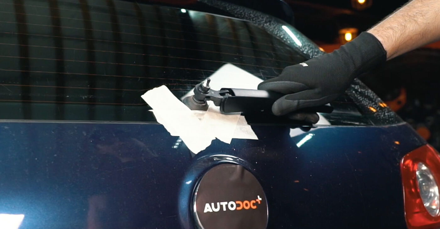 Zweckdienliche Tipps zum Austausch von vorne und hinten Wischerarm