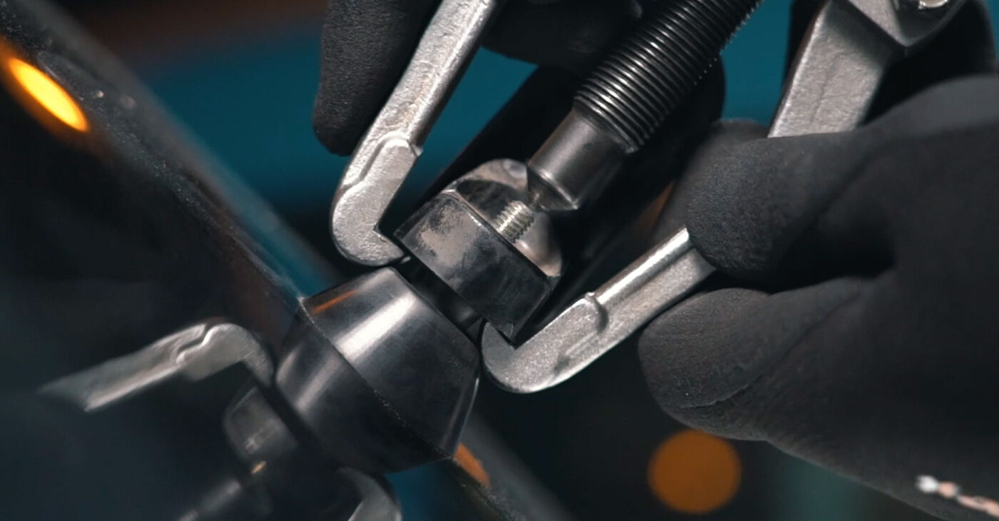 Wie schwer ist es, selbst zu reparieren: hinten Scheibenwischerarm Tausch - Downloaden Sie sich illustrierte Anleitungen