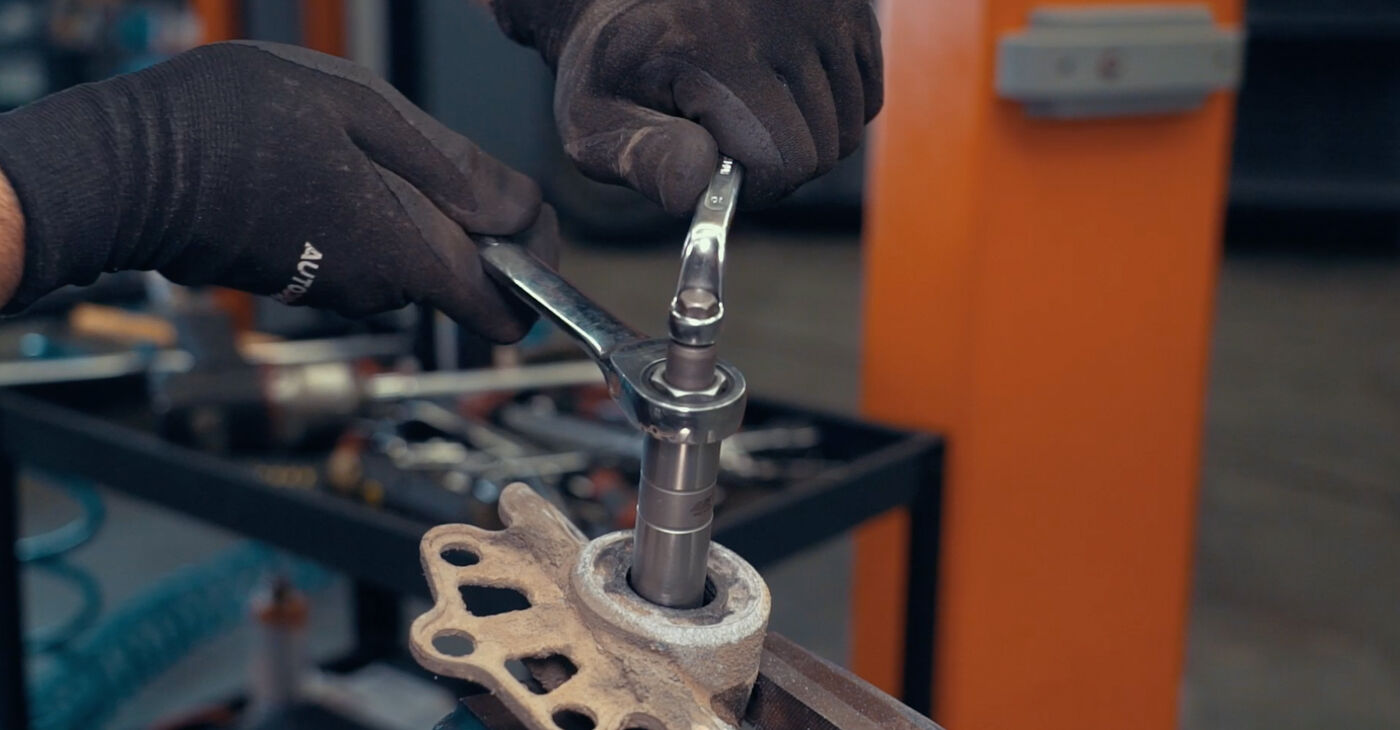 Stoßdämpfer selber erneuern - DIY-Manual