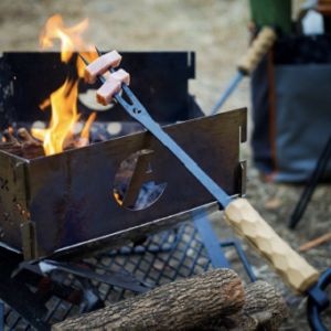 アシモクラフツから、こだわりが詰まった焚き火ギア3種が登場!