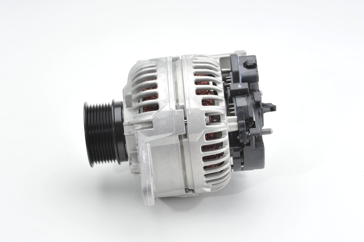 0 124 655 331 BOSCH Alternator VOLVO FMX