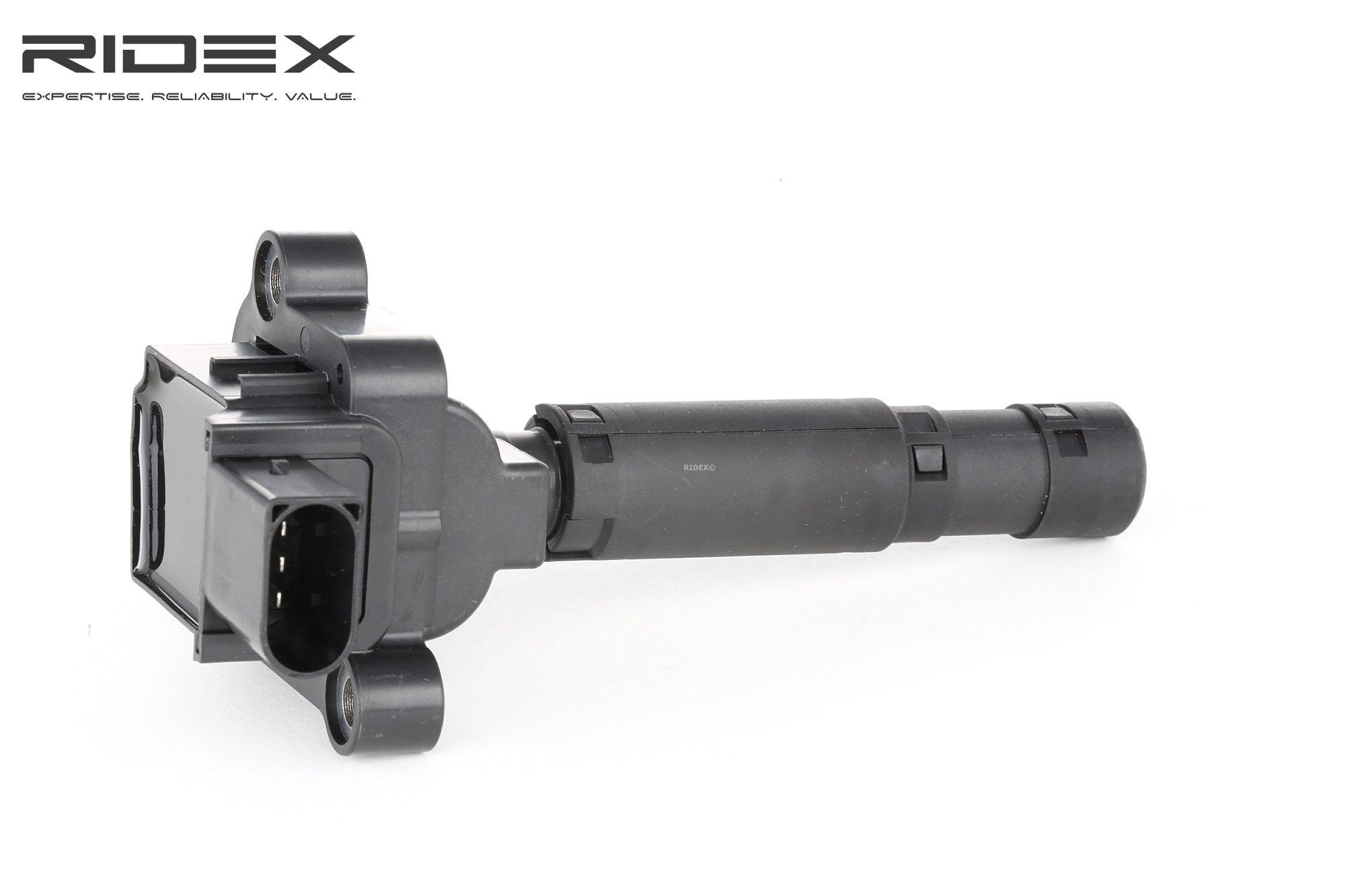 RIDEX 689C0233 Bobina d'accensione 3a... poli, con cappuccio candela accensione