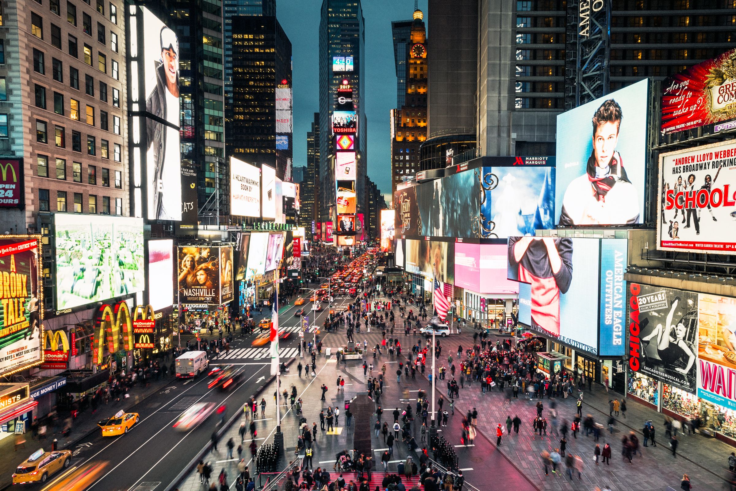 TSTA201001NYTimesSquareSnhettaN58.jpg