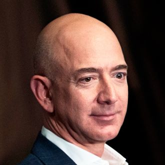 How Jeff Bezos, Briefly the World’s Richest Person, Spends His Cash