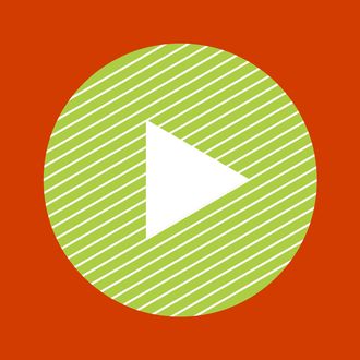 Facebook Muscles Into the Online Video Scene