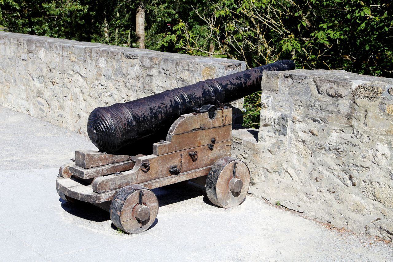 West Point Chemists Re-Create Medieval Gunpowder Recipes