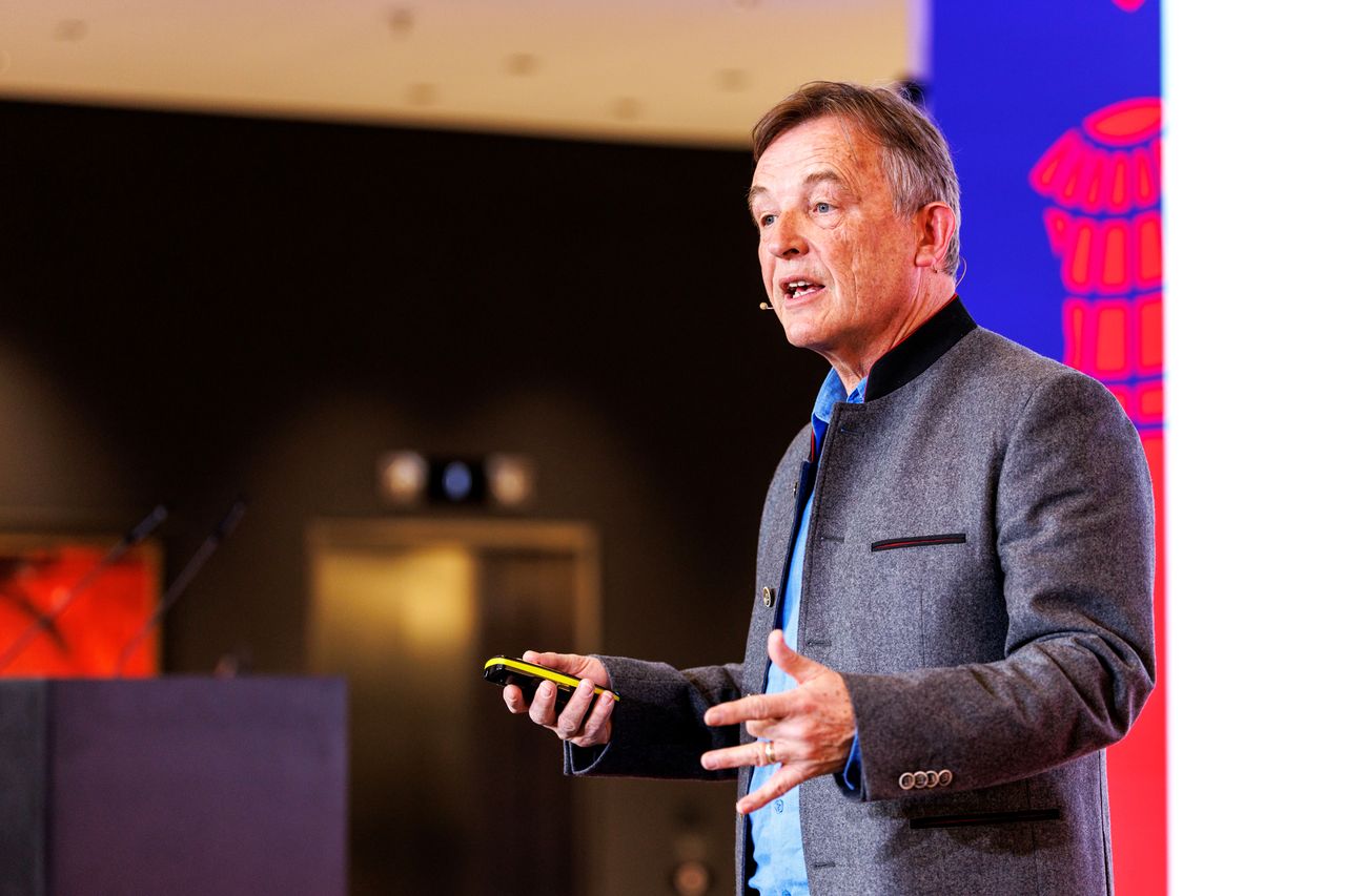 Chris Anderson Is Giving TED Away to Whoever Has the Best Idea for Its Future