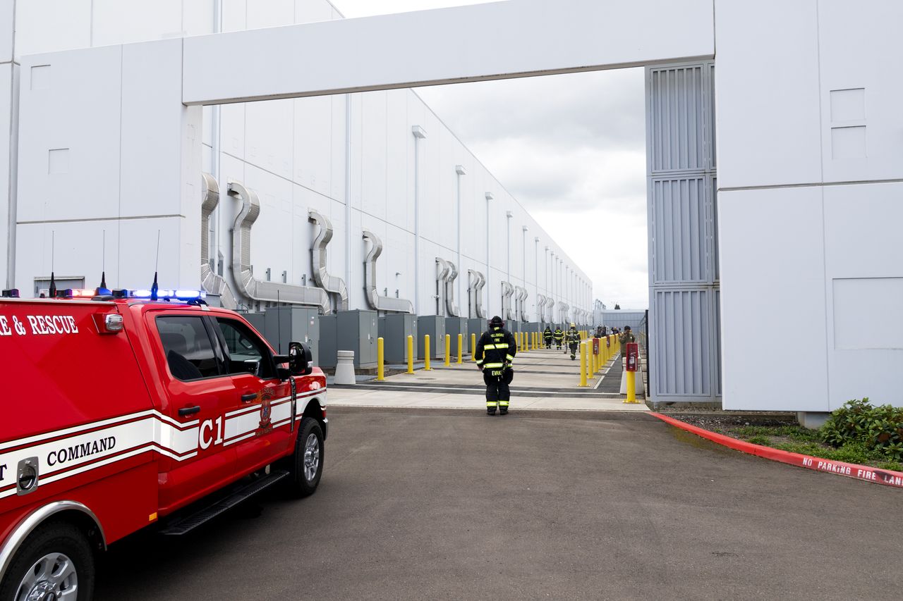 X Data Center Fire in Oregon Started Inside Power Cabinet, Authorities Say