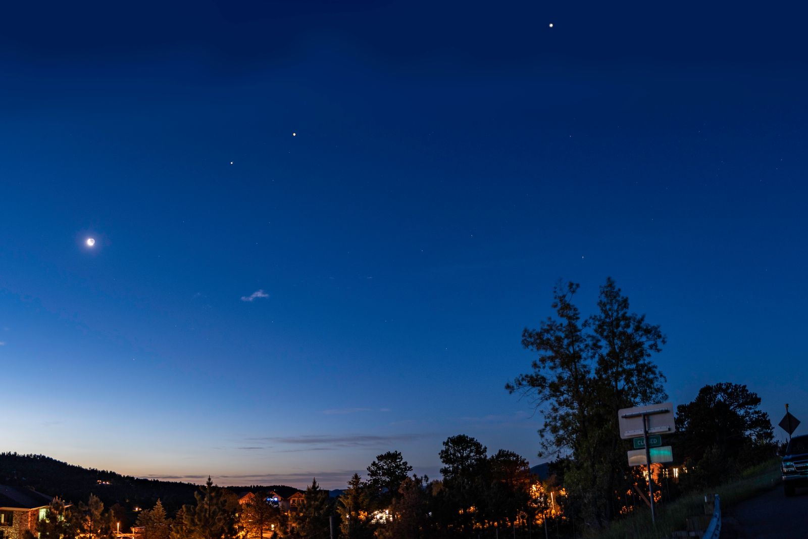 See 6 Planets Align in the Night Sky This August