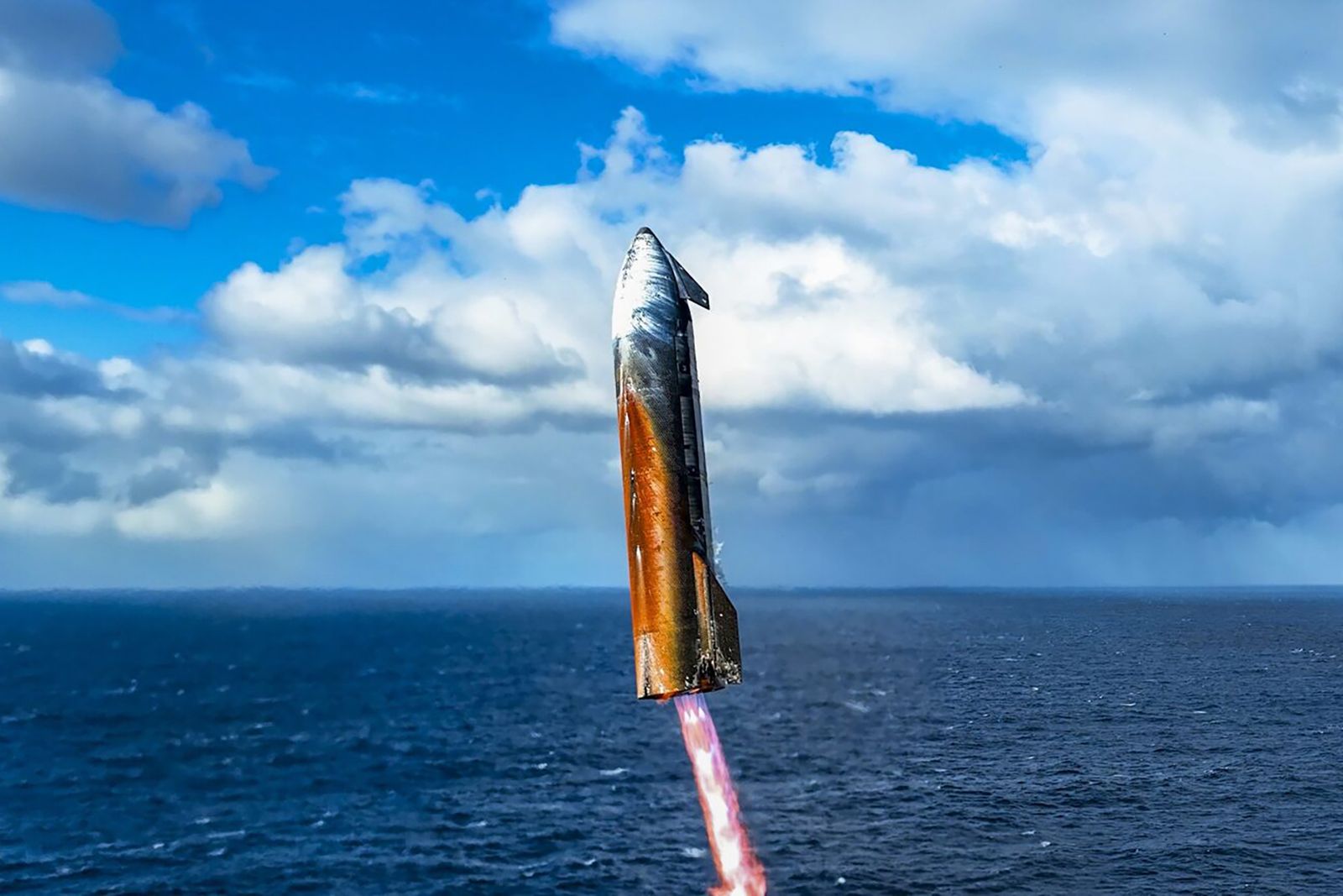 SpaceX Targets 2026 to Test Orbital Flight for Next-Gen Starship Vehicle