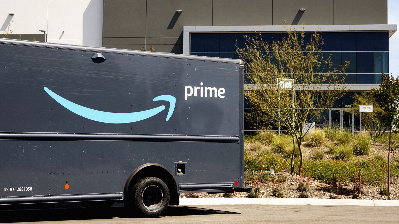 Amazon Will Pay $2.5 Billion to Settle FTC Suit That Alleged ‘Dark Patterns’ in Prime Sign-Ups
