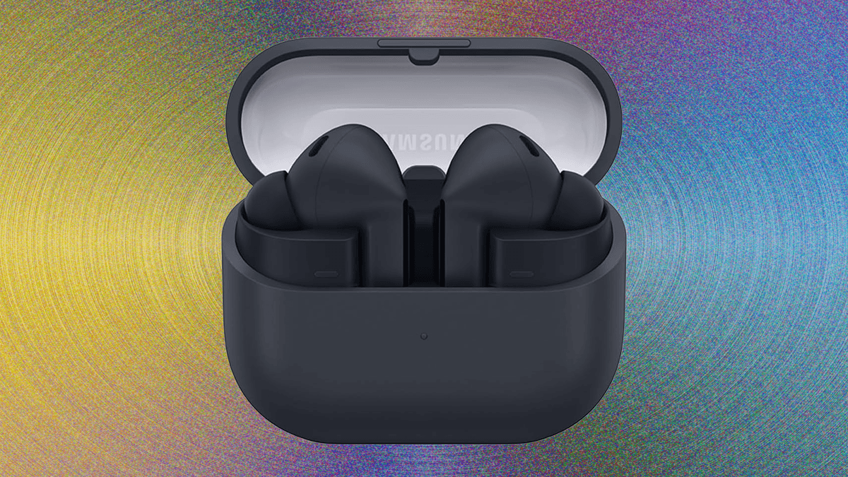 Samsung’s Galaxy Buds3 FE Pair Perfectly With Its Phones