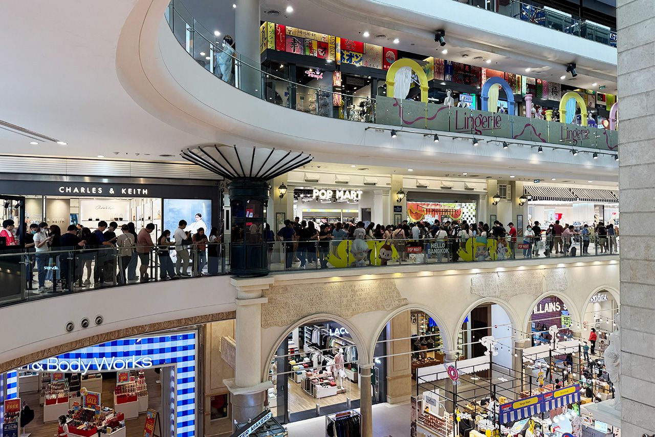 The Labubu queue in Bangkok.