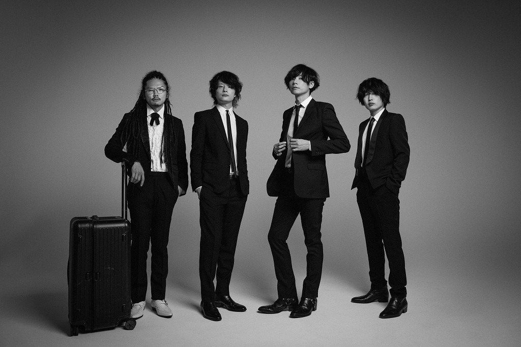 『ROCKIN'ON JAPAN』次号表紙巻頭に[Alexandros]が登場！