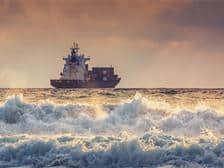 【突发】苏伊士运河发生5船连环撞船事故!致运河严重堵塞,上海、深圳等地货物或顺延