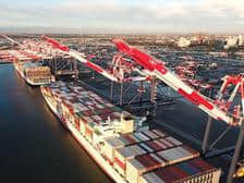 东方海外将出售长滩港集装箱码头经营权