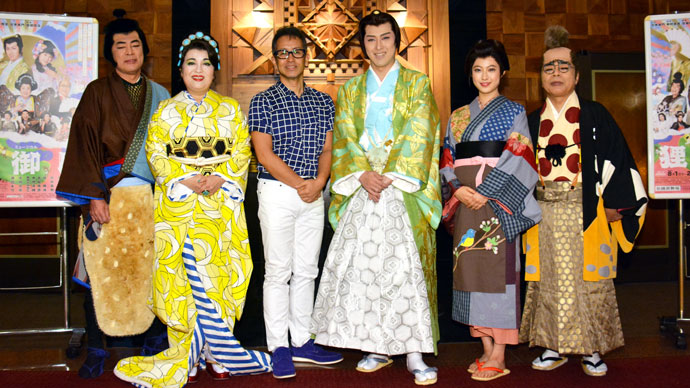 右から、小倉久寛、瀧本美織、尾上松也、宮本亜門、渡辺えり、赤井英和 松也がミュージカル『狸御殿』初日に向けて意気込みを語る