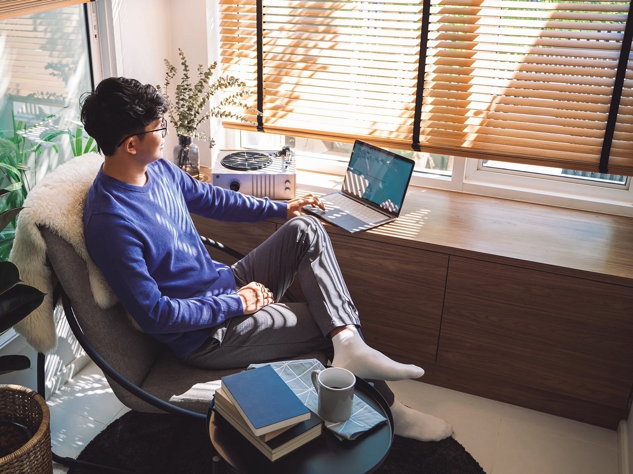 Marketplace-section-image