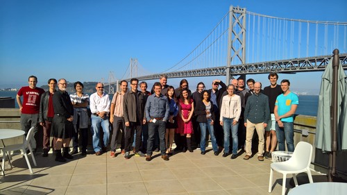 [Photo de groupe à San Francisco]